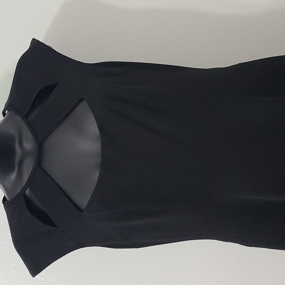 SZ 10 Cache Black Sleeveless Cut-Out Tailored Stretchy Dress - Picture 6 of 16